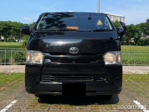 Toyota Hiace 2.8A DX thumbnail