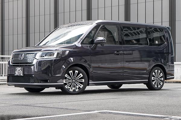Honda StepWGN Hybrid 2.0 Spada Review