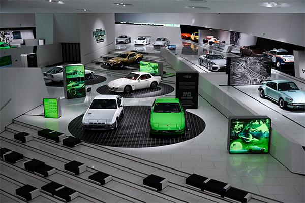Porsche honours 50 years of the transaxle with museum pop-up