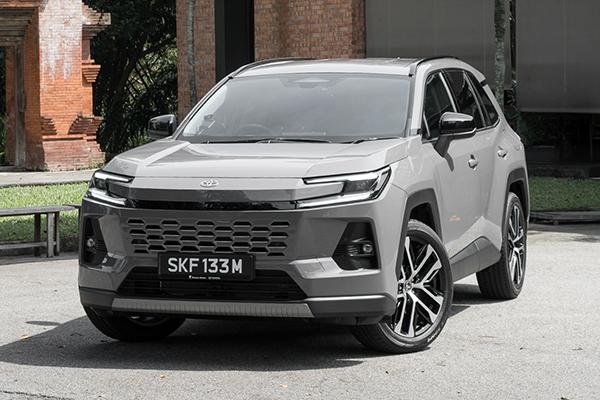 Toyota RAV4 Hybrid Review