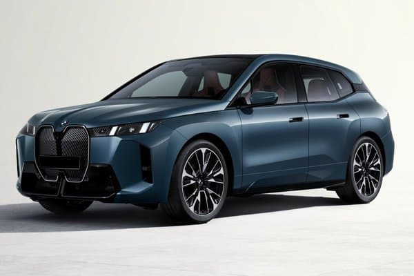 BMW iX Electric image